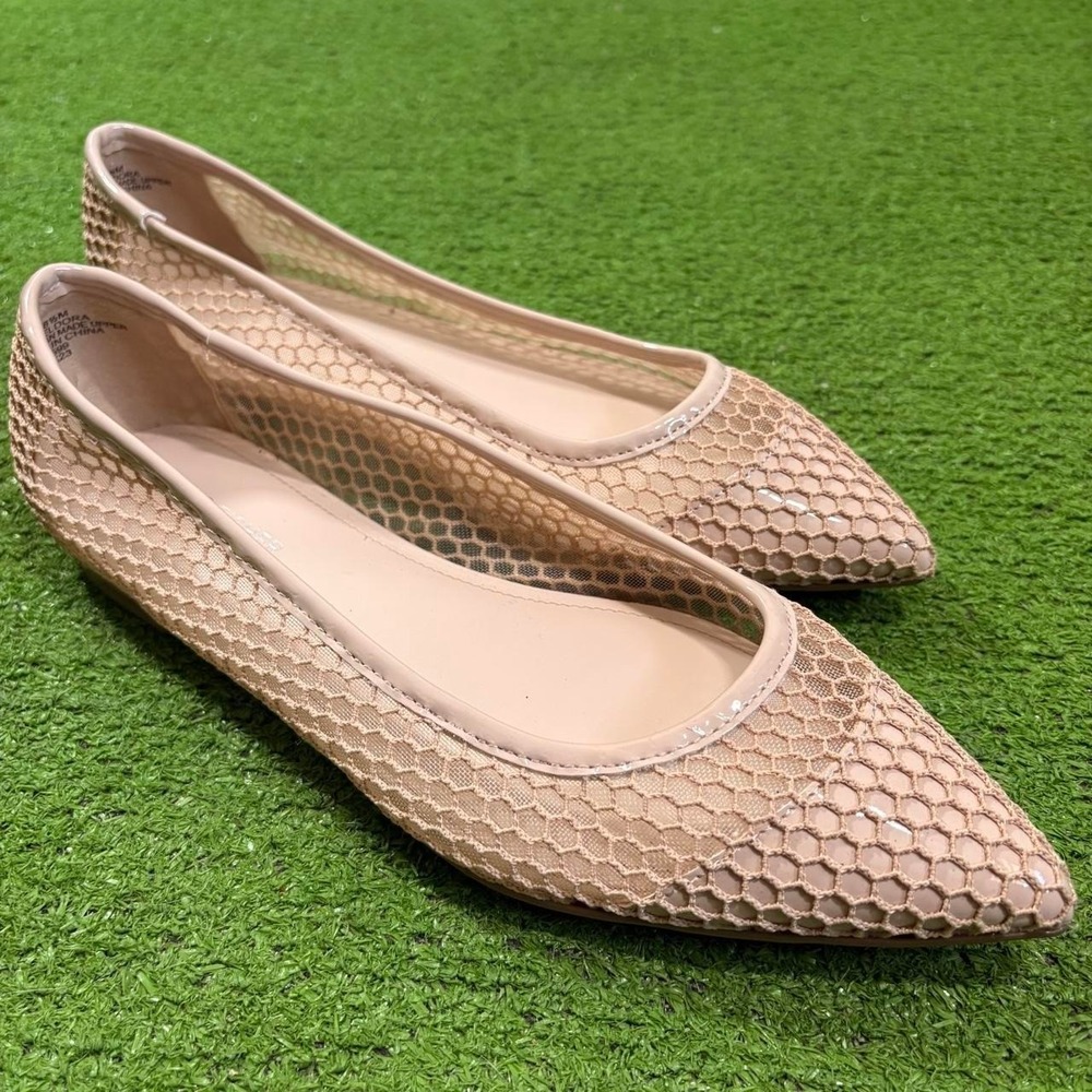 Marc Fisher Women's Size 8.5 Mesh Beigh Ballet Flats Pointed Minimal Neutral
